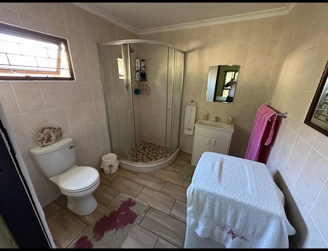 3 BEDROOM FREESTANDING FOR SALE IN CLELAND